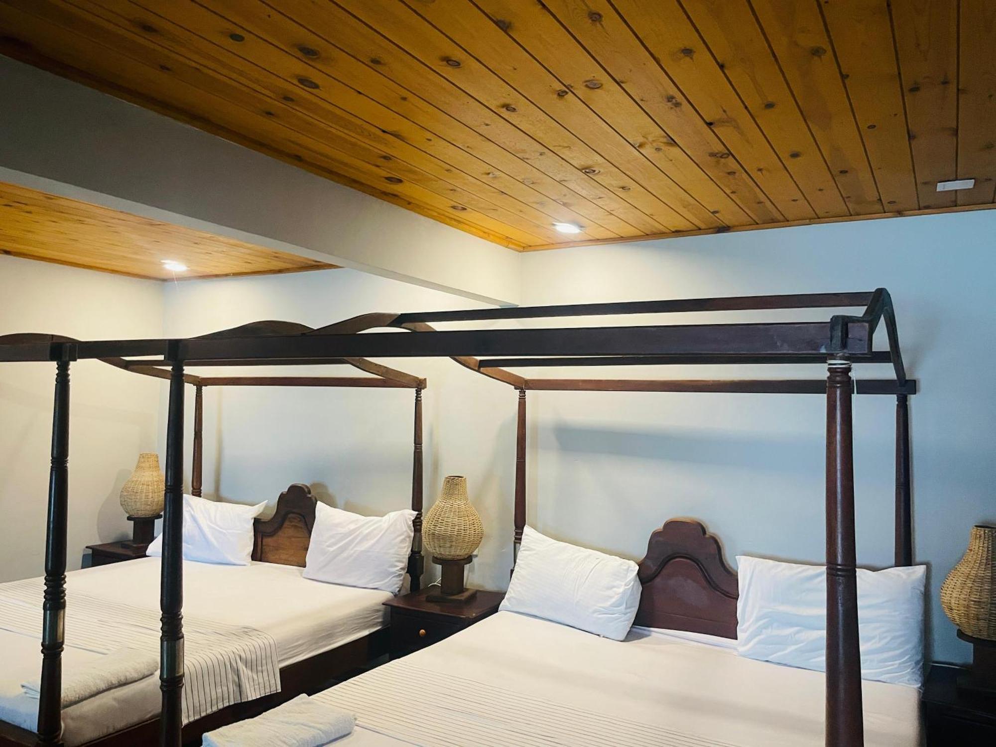 Suncoast Beach Hotel มิริสซา ภายนอก รูปภาพ